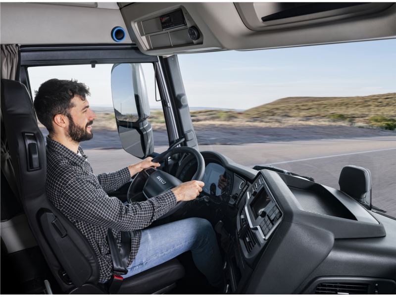 News:IVECO presenta il Drivers Fidelity Club, il primo programma di fidelizzazione dedicato agli autisti di veicoli pesanti che promuove sicurezza, risparmio e sostenibilità